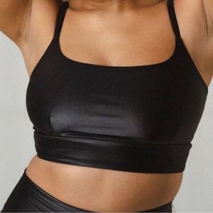 Balance Athletica (Vitality) The Lustre Bra - Midnight, Medium